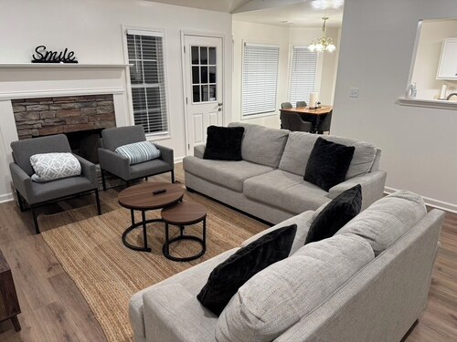 Southern Charm Oasis!