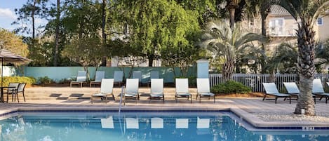 公寓客房, 多張床 (Gulf Place Residences 203) | 游泳池 | 室外游泳池和溫水游泳池