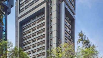 施設の正面