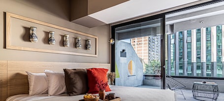 Deluxe Apartment, Balcony, City View | Hypo-allergenic bedding, in-room safe, individually decorated