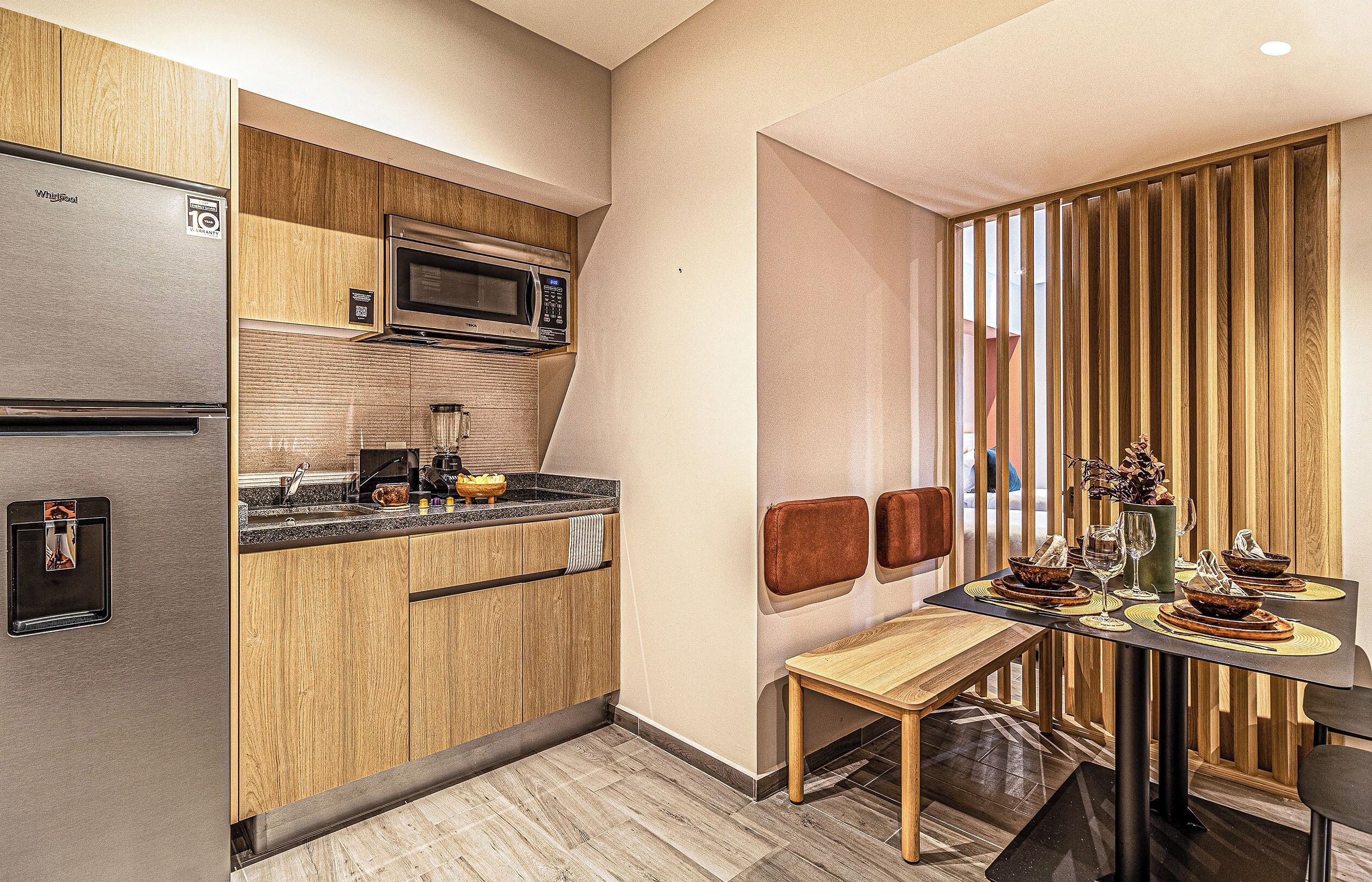 Family Apartment | Private kitchen | Fridge, microwave, stovetop, blender