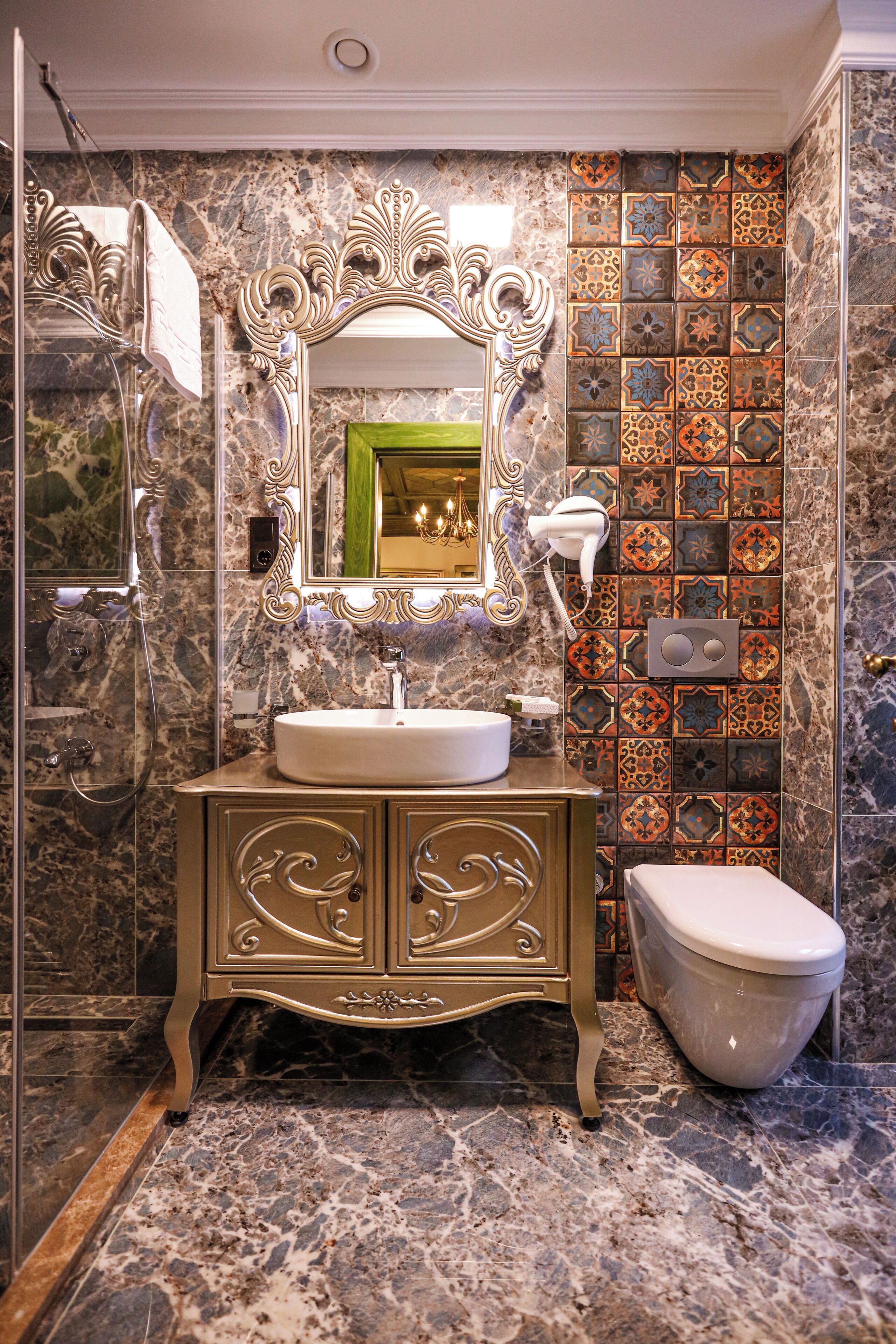 Photo - Emerald Mansion Hotel