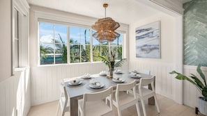 House, Accessible | 5 bedrooms, Internet - Blue Lagoon in Siesta Key (Siesta Key)