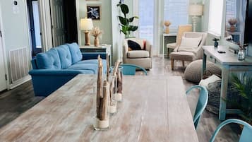 Älytelevisio, kirjoja