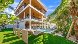 House, Accessible | 5 bedrooms, Internet - The Lookout in Siesta Key (Siesta Key)