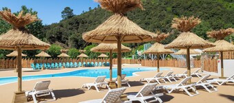 Camping Château de l'Hom