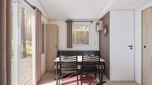 Comfort Mobile Home | 1 bedroom, cribs/infant beds, WiFi, bed sheets
