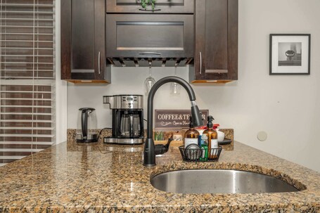 独立别墅, 多张床, 热水浴缸, 花园景观 (La Dolce Vita Retreat) | 住宿内部