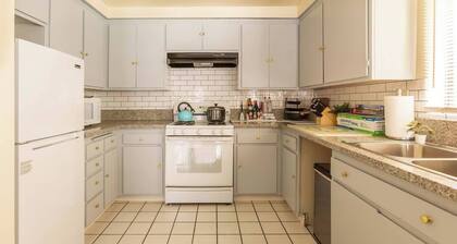 Pet family friendly/close to golf course/#3