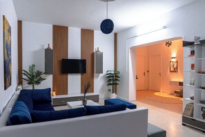 Smart TV, books - CASABLU Apparte - Cozy blue terrace, Sunset view (Nabeul‎)