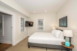 Maison, plusieurs lits, patio, vue jardin (Loveland Landing) | 3 chambres, Wi-Fi gratuit