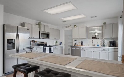 Charming 4-bedroom house in North Austin 