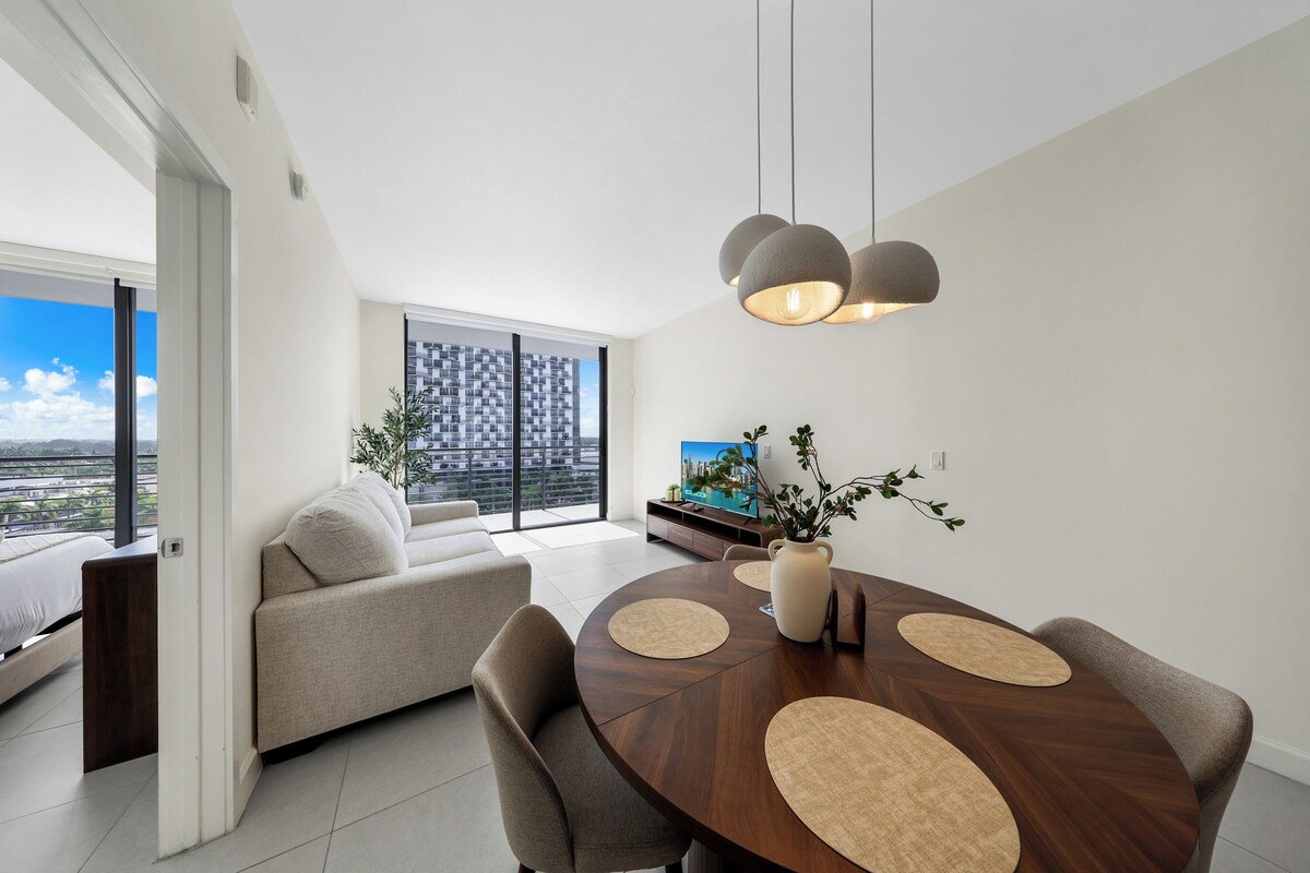 Appartement Confort, vue ville | Salle à manger