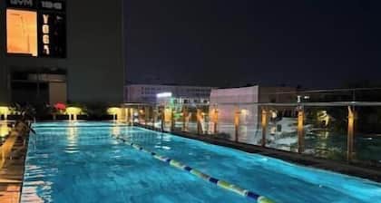 Duke Home- 2BR, 17th floor, Sea View, SophiaCenter