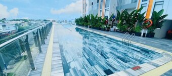 [Duke Home] 2 bedrooms, 17th floor, city view