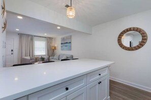 Interior - The Nest in OS-Steps to Downtown, Minutes to the Beach + Golf Cart Available (Ocean Springs)