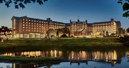 Steps From Downtown Stroudsburg | 2BR + Sleeps 4