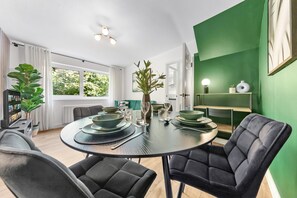 تناول الطعام