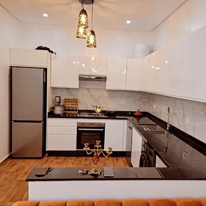 Fridge, oven, dishwasher, coffee/tea maker - Apartment Ghita Essaouira (Essaouira)