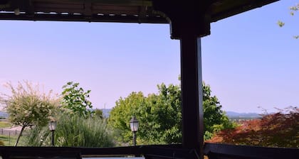 Zevnik Quiet Retreat with Stunning Views and Equestrian Activities - Family Room with Private Bathroom 8