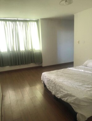 4 Schlafzimmer, Bettwäsche