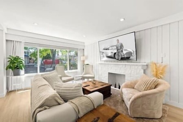 Téléviseur connecté, livres