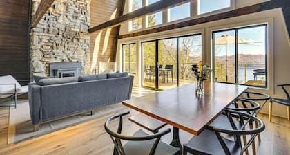 Fish, Swim & Kayak: Spacious Beaver Lake Home!