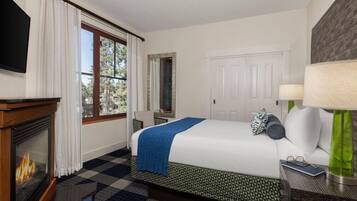 1 bedroom, desk, iron/ironing board, WiFi