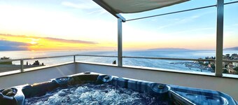 Blue View Residence