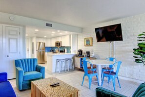 Interior - The Shore Thing ~ cute condo near the beach, Swimming Pool and Beach Access! (Port Aransas)