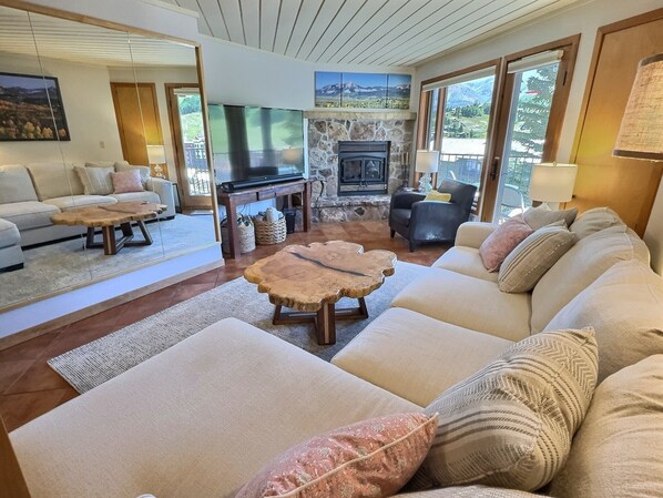 智能电视、壁炉、电脑显示器、打印机