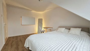 1 bedroom, WiFi, bed sheets