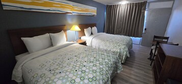 Studio, 2 Queen Beds, Non Smoking, Kitchenette | Desk, WiFi (free), bed sheets
