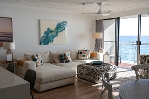 TV connectée, table de tennis de table