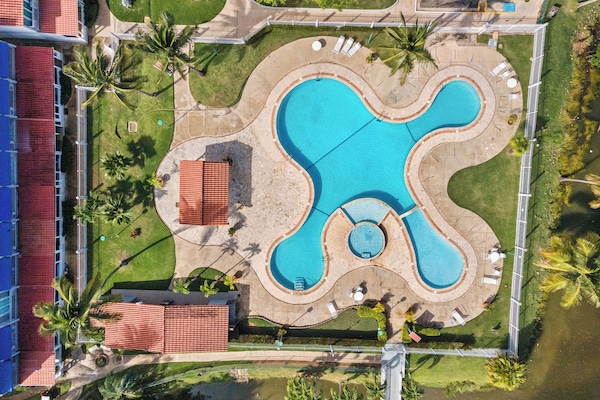 Alberca al aire libre