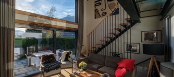 Chalet 8 Etoiles newly constructed with spectacular views of Mt Blanc
