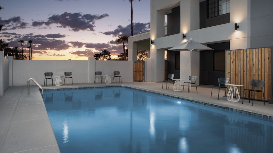 Spark By Hilton Tucson Airport
