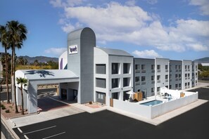 Exterior - Spark By Hilton Tucson Airport (Tucson)