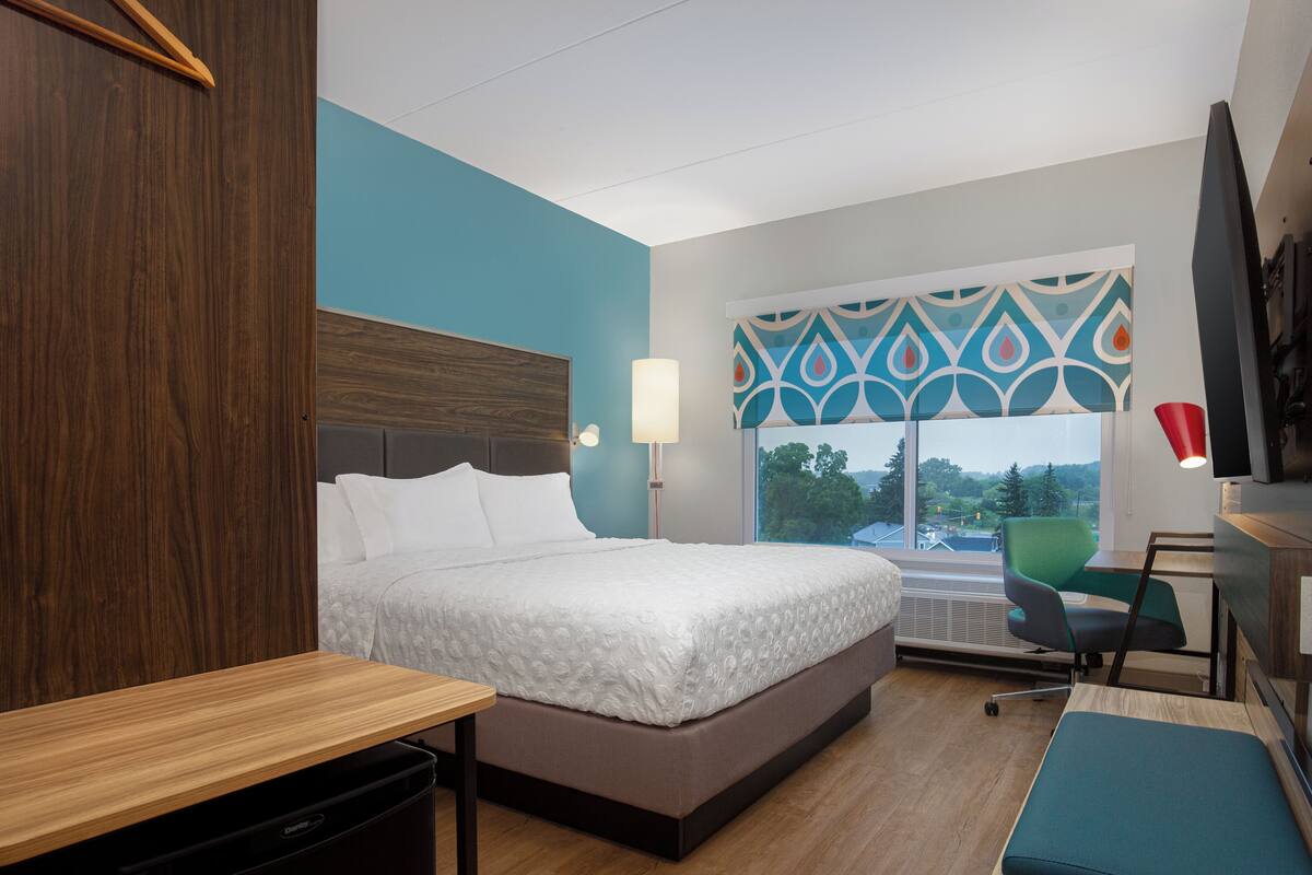 Kamer, 1 kingsize bed | Geluiddichte muren, gratis wifi