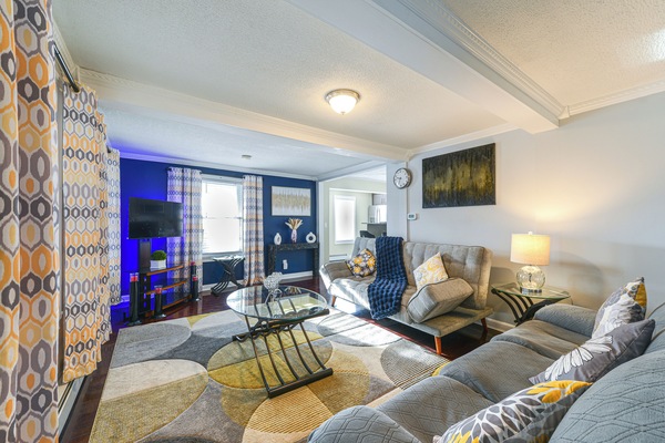 Worcester Vacation Rental | 2BR | 1BA | 981 Sq Ft | Stairs Required