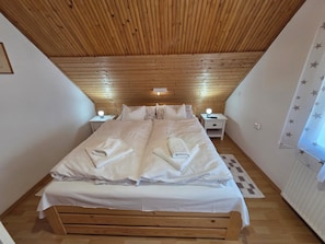 2 bedrooms, iron/ironing board, internet, bed sheets - Vacation home with garden in Bad Bük, 150 m from the thermal spa (Bük)