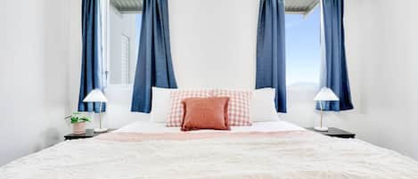 1 chambre, fer et planche à repasser, lit de bébé portatif, Wi-Fi