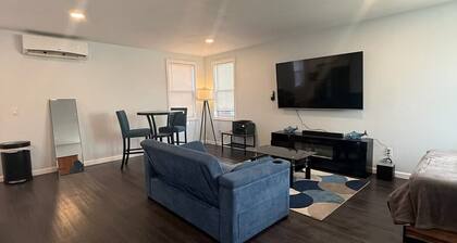 Lucy Private Studio Apartment