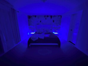 4 chambres, fer et planche à repasser, Wi-Fi, draps fournis