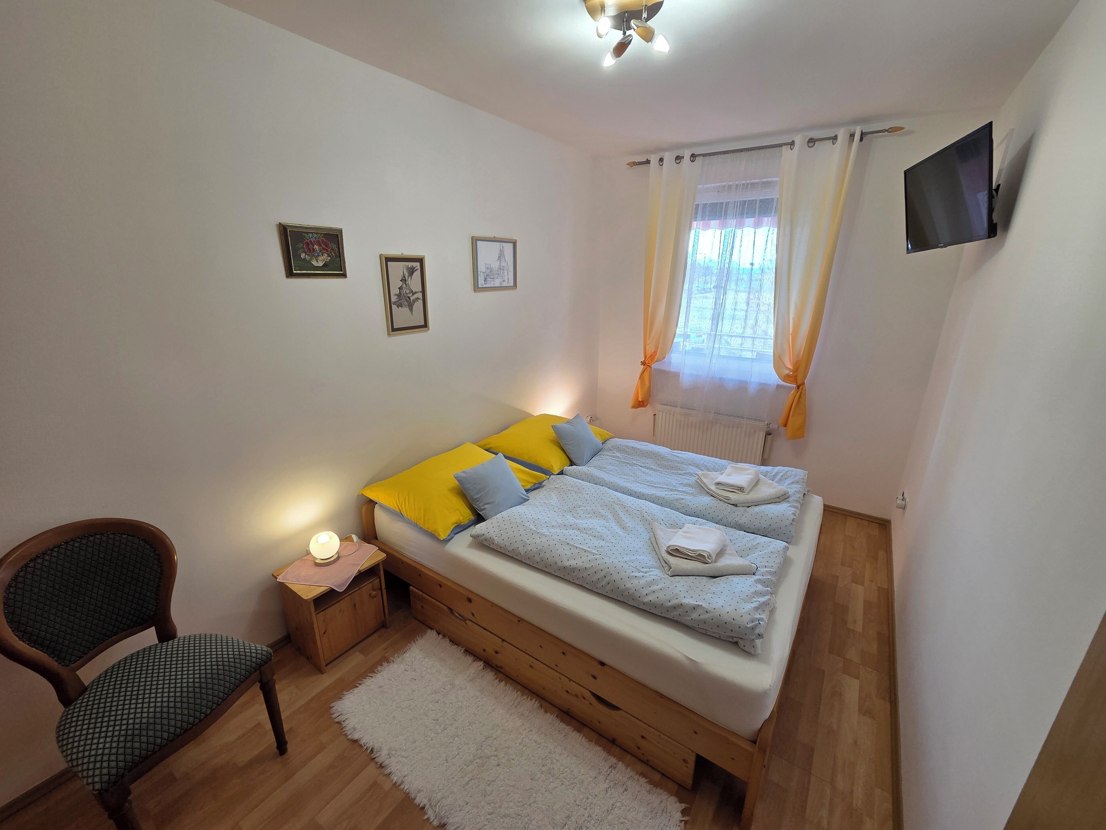 1 bedroom, iron/ironing board, WiFi, bed sheets