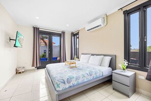 5 bedrooms, iron/ironing board, WiFi