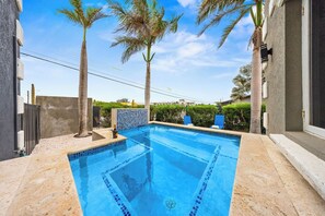 A heated pool - Opal 90 Apartment · Apartment w/ Pool in Noord (Noord)