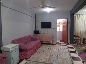 Living area - Migo pyramids View (Giza)