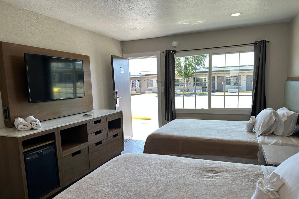 Deluxe Double Room | Bed sheets