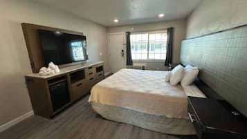 Deluxe Single Room | Bed sheets